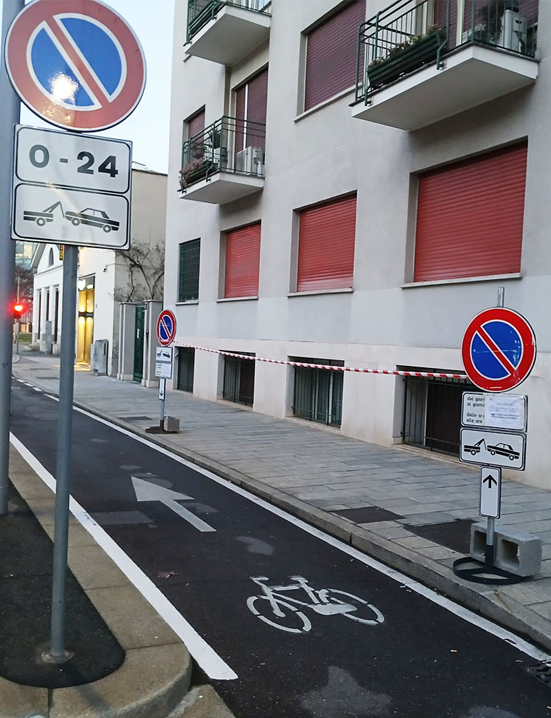 cartellonistica.jpg_0003_WhatsApp Image 2026-03-05 at 00.41.44 (1)